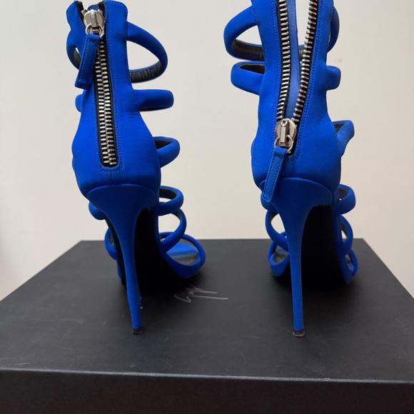 Giuseppe Zanotti Shoes - Picture 3 of 7